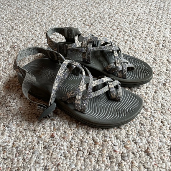 Women’s Z2 Chaco - Picture 2 of 6